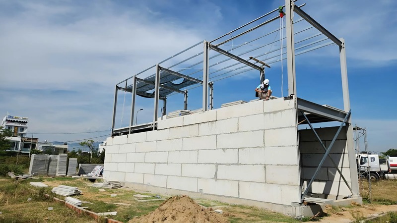 xây nhà lắp ghép bằng bê tông nhẹ