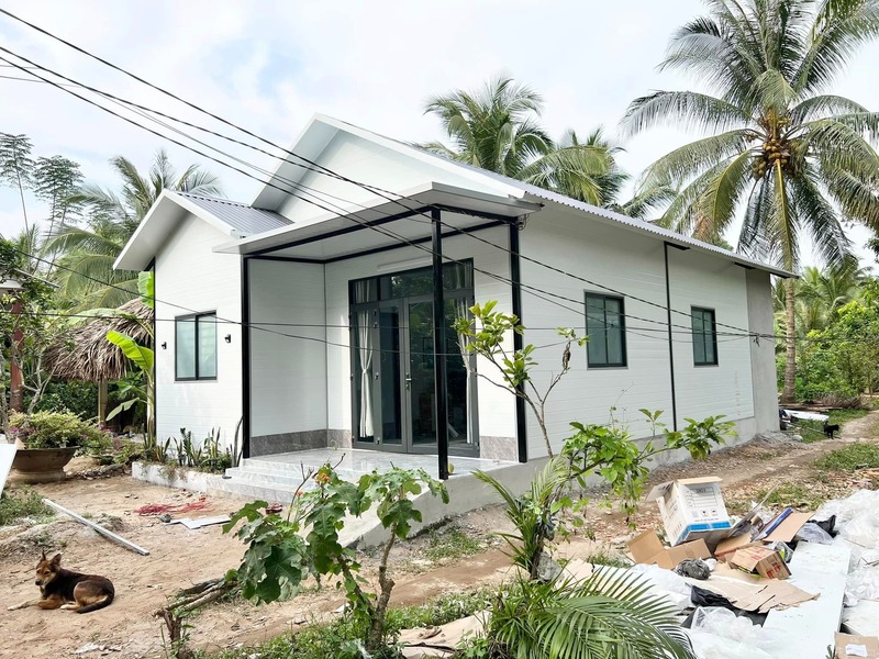Nhà Tiền Chế